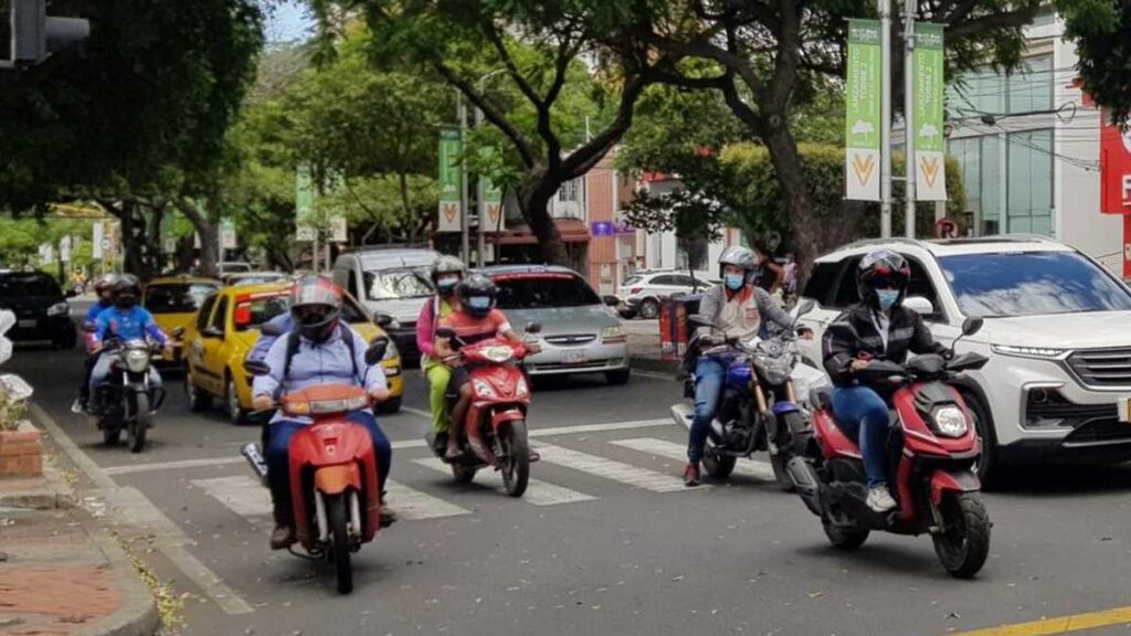 Cambiaron los límites de velocidad en Colombia, esta será la máxima permitida